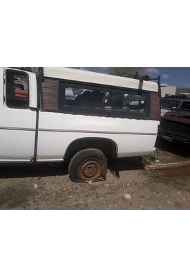 NISSAN NISSAN PICKUP Pickup Box