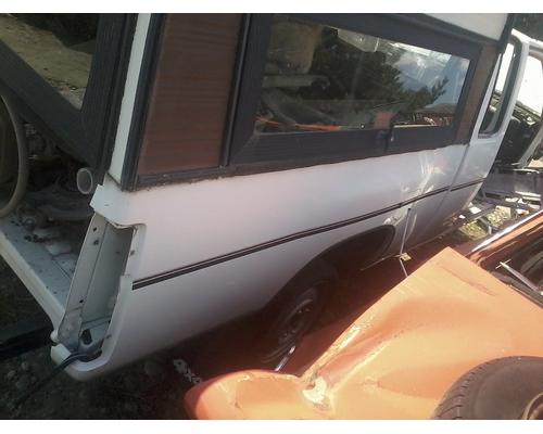 NISSAN NISSAN PICKUP Pickup Box