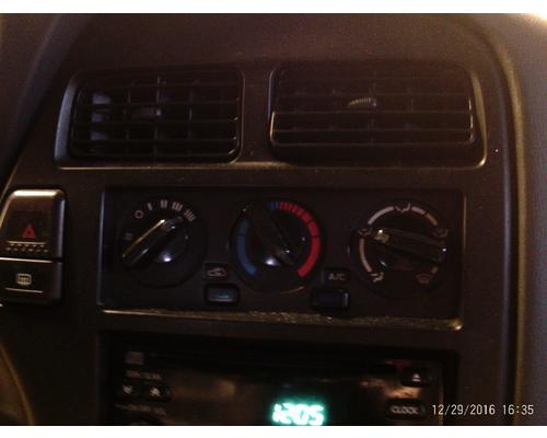 NISSAN PATHFINDER Temperature Control