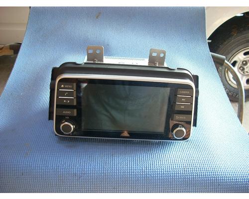 NISSAN VERSA AV Equipment