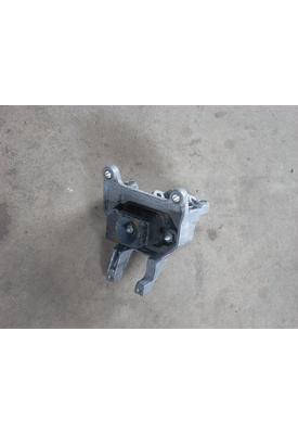 NISSAN VERSA Transmission Mount