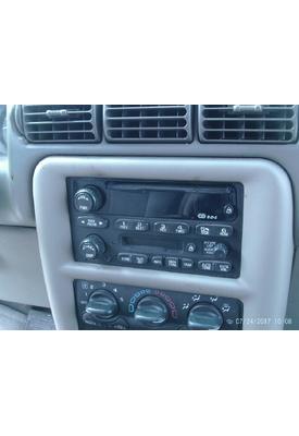 OLDSMOBILE SILHOUETTE A/V Equipment