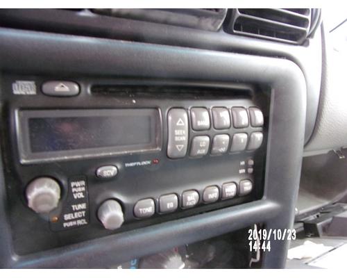 PONTIAC MONTANA AV Equipment