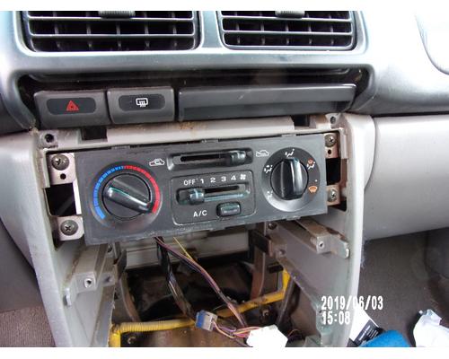 SUBARU FORESTER Temperature Control