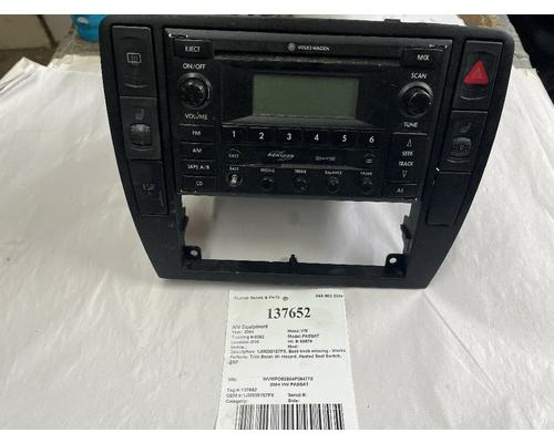 VW PASSAT AV Equipment