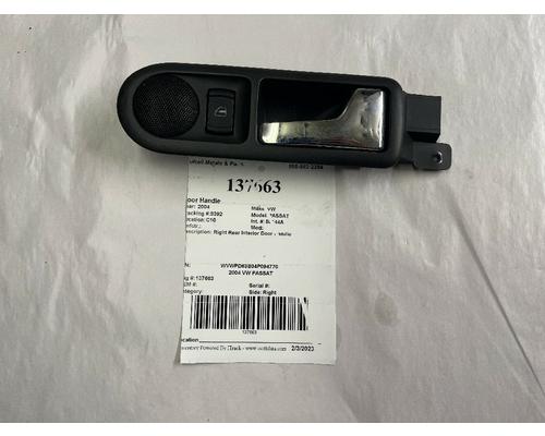 VW PASSAT Door Handle